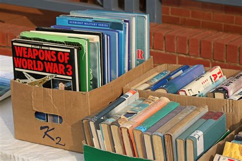 Second Hand Books .